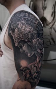 Opiate Tatouage - Tatouage Réaliste